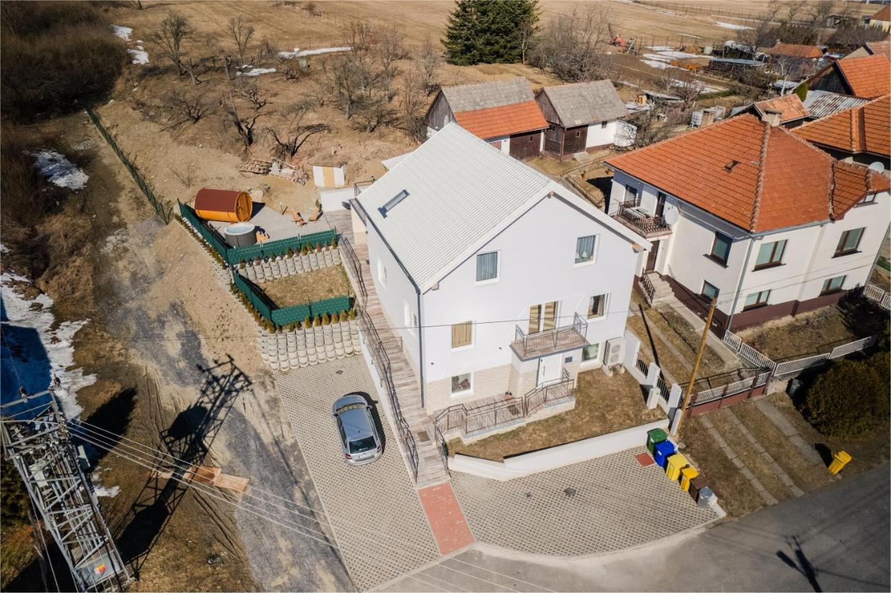 Totina Apartments Závažná Poruba Dış mekan fotoğraf